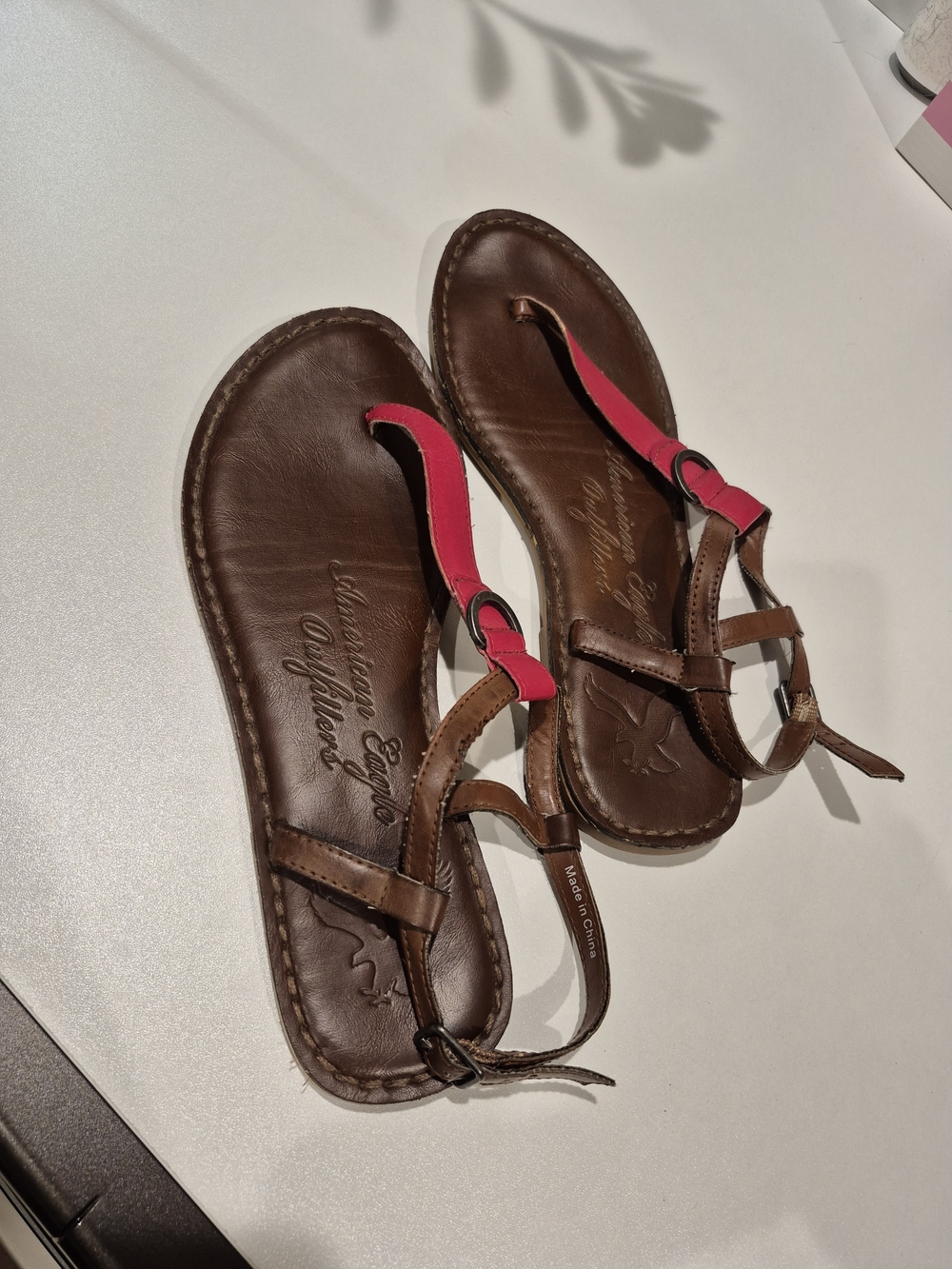 Brown Leather American Eagle Outfitters T-Strap Sandals with Pink-Red Coral